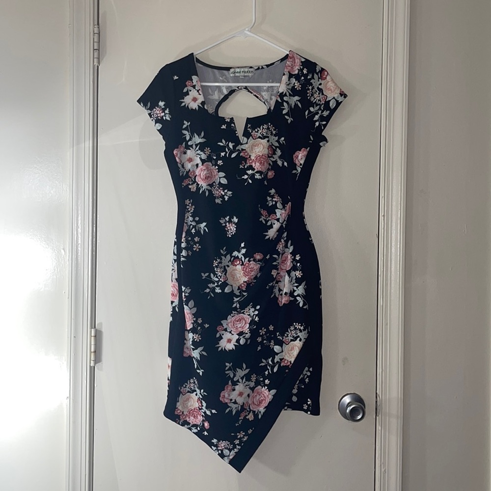 Floral dress; Size XL; Almost Famous